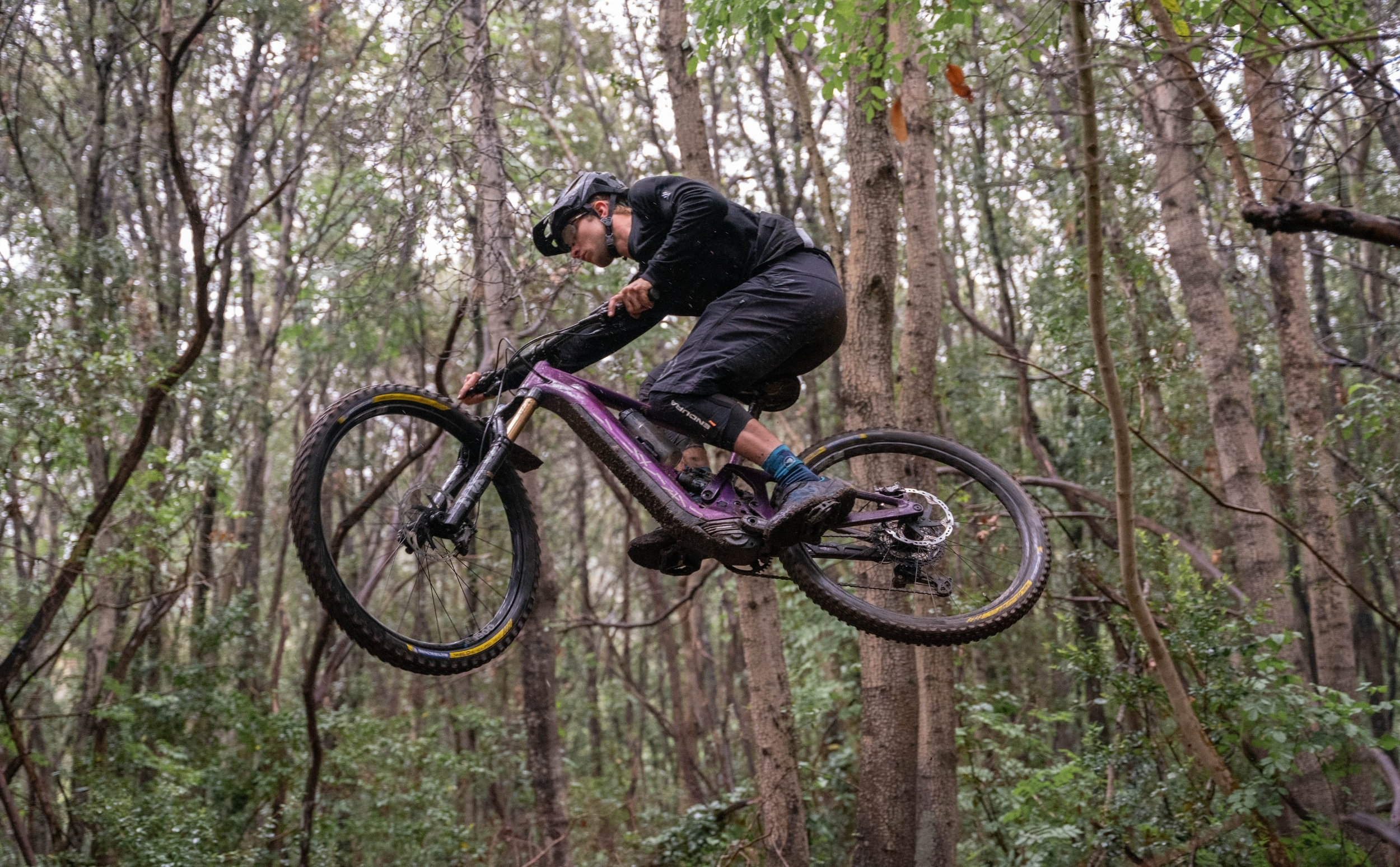 SCOR 4060 Z LT Carbon XT Shimano EP8 720Wh SCOR 4060 Z LT Carbon XT Shimano EP8 720Wh Actionshot