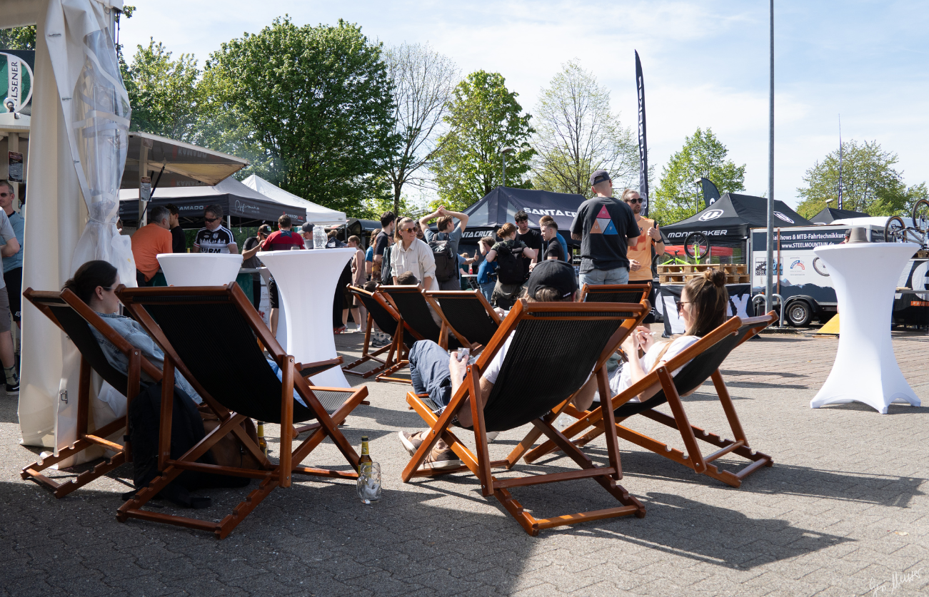 Statera Bikes Festival SonnenstĂĽhle